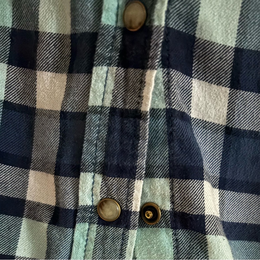 Jacks Girlfriend Flannel - Picture 2 of 5